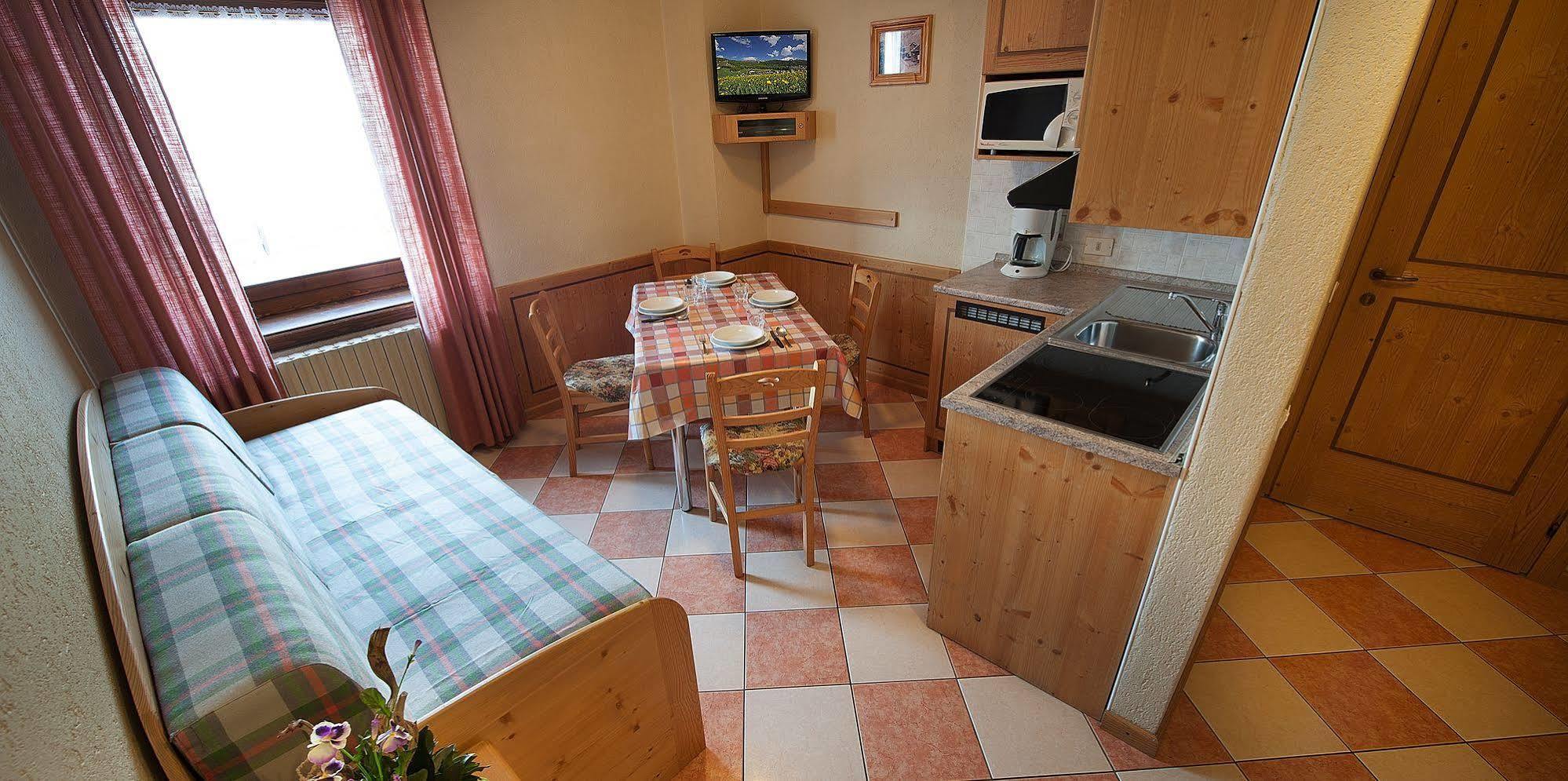 Baita Carosello Apt 4 By Livigno Accomodation Exterior foto